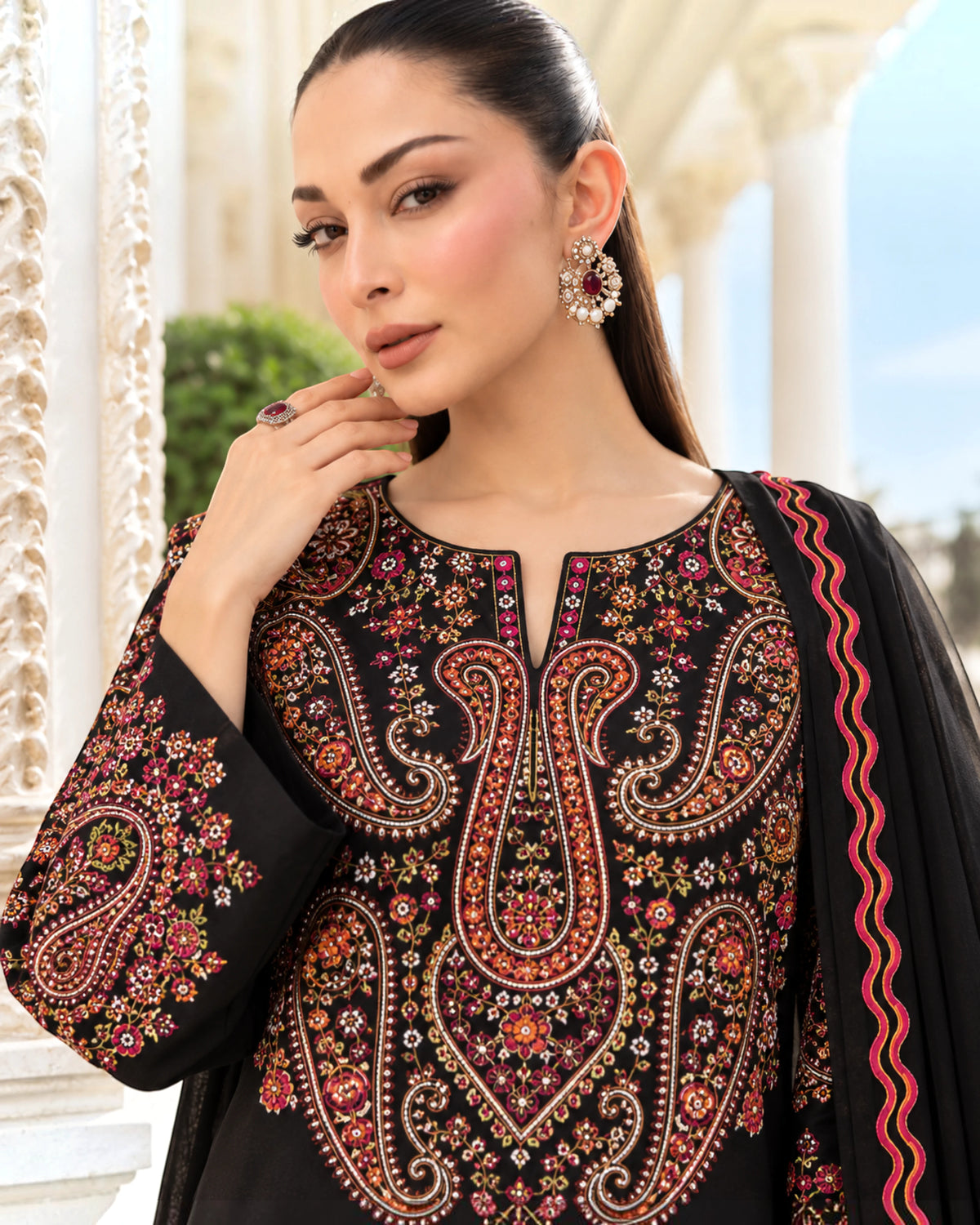 Chahat by Alakh Nagri – image 3