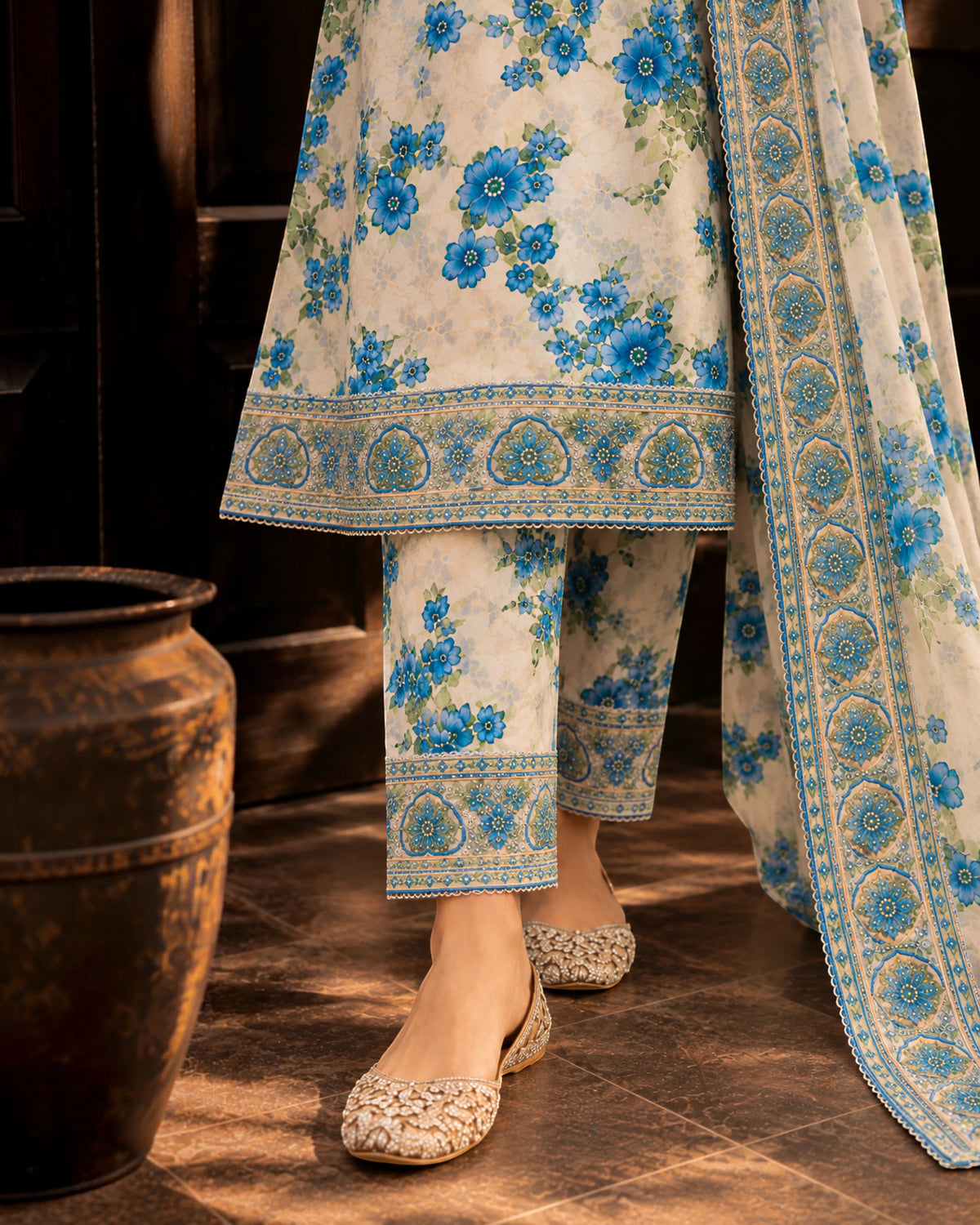 Baithak by Alakh Nagri – image 4