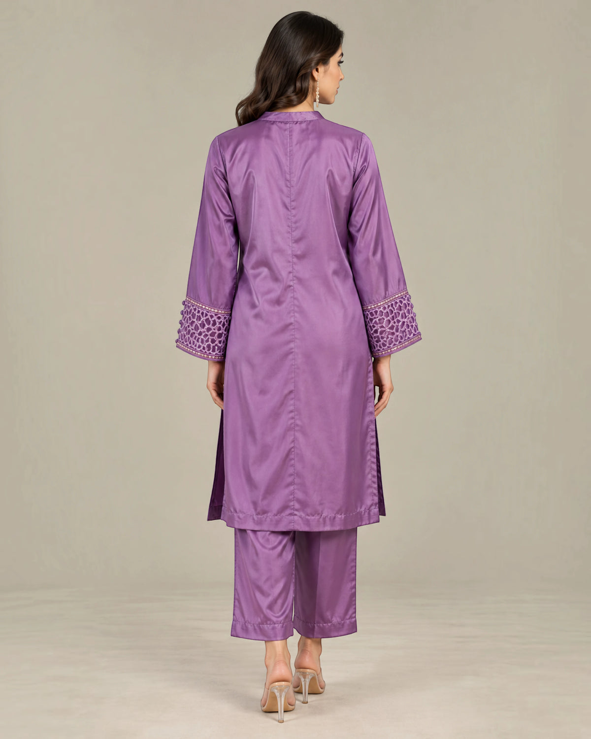 Ameesha by Alakh Nagri – image 4