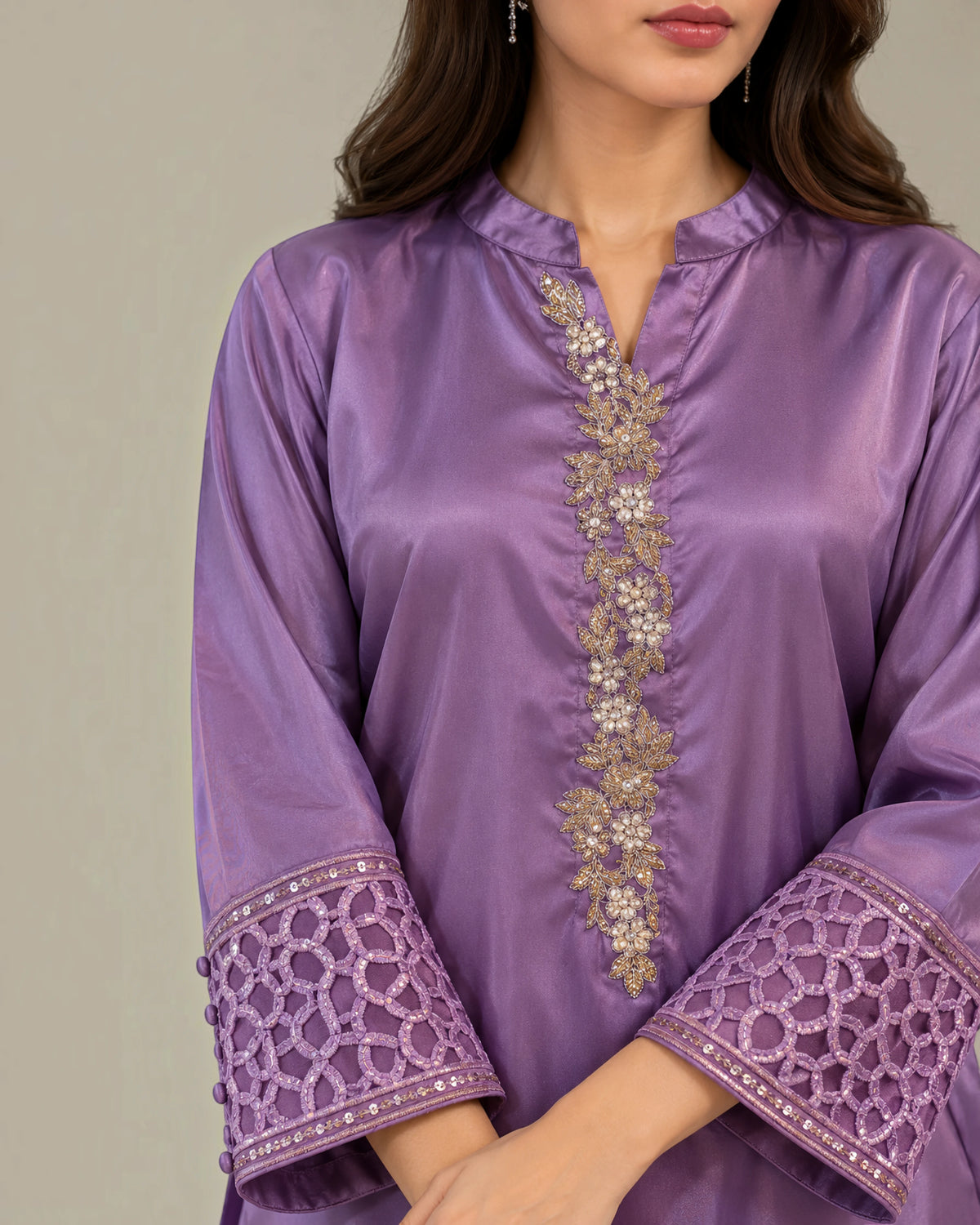Ameesha by Alakh Nagri – image 2